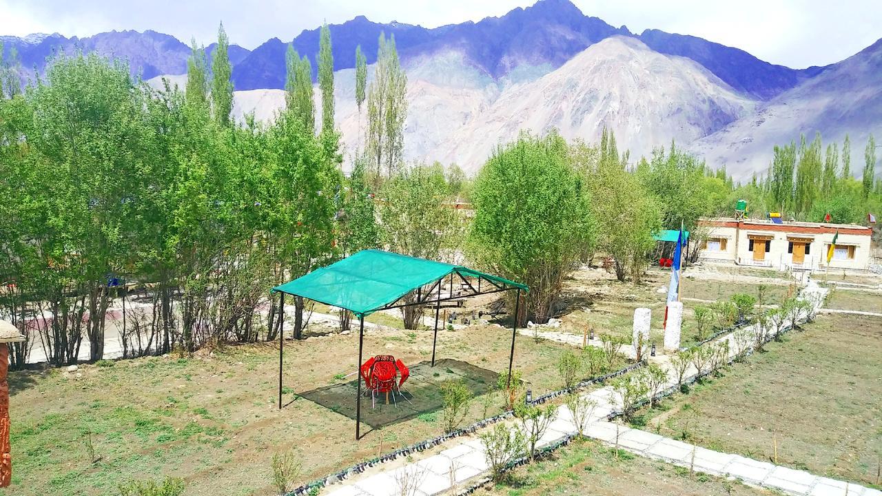 Lotus Eco Resort Hundar Exterior foto